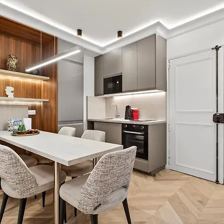 New 6 People - Saint Germain Notre-dame#ac Apartment *