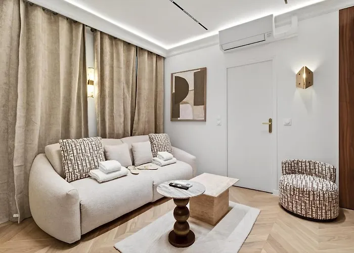 New 6 People - Saint Germain Notre-dame#ac *