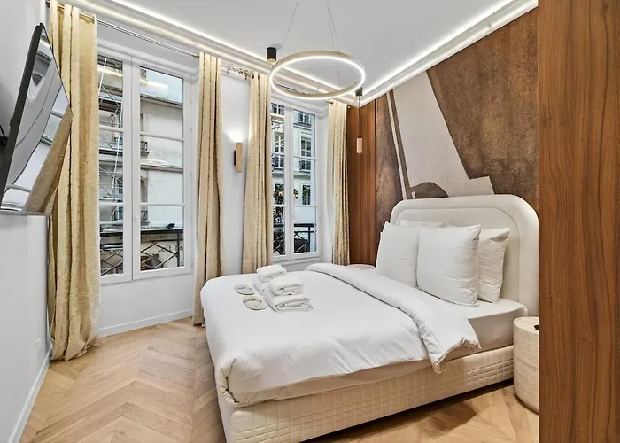 New 6 People - Saint Germain Notre-dame#ac *