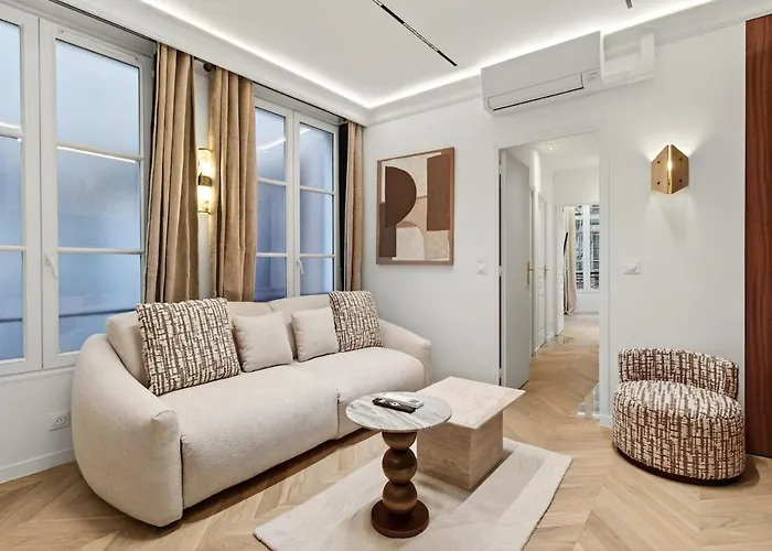 New 6 People - Saint Germain Notre-dame#ac
